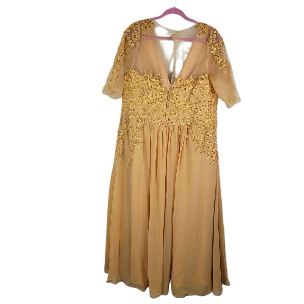Jj's House Yellow Gold V-Neck Short Sleeve Embroidered Evening Gown Size 22w — image 7 of 8